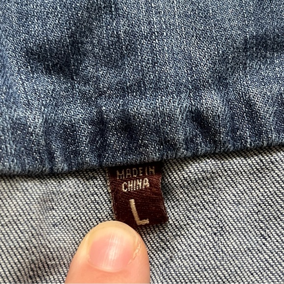 Kut from the Kloth Women's Jean Jacket - Picture 3 of 8